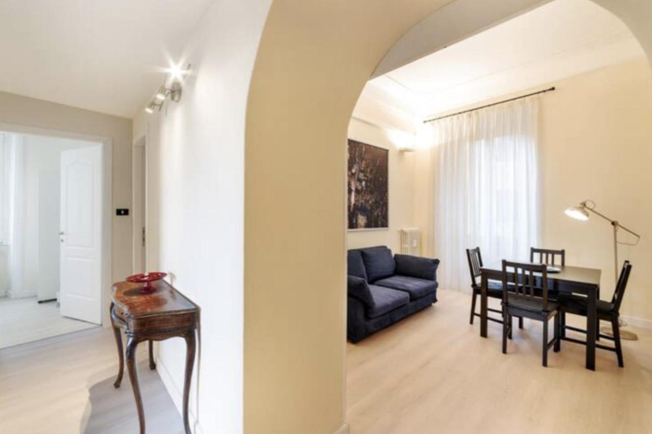 Sunny Flat In Elegant Building Close To Colosseum Roma Ngoại thất bức ảnh