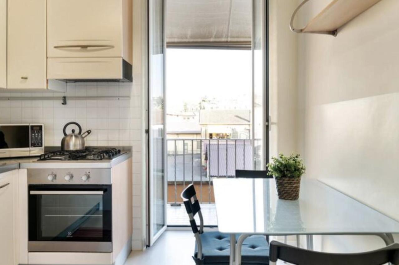 Sunny Flat In Elegant Building Close To Colosseum Roma Ngoại thất bức ảnh